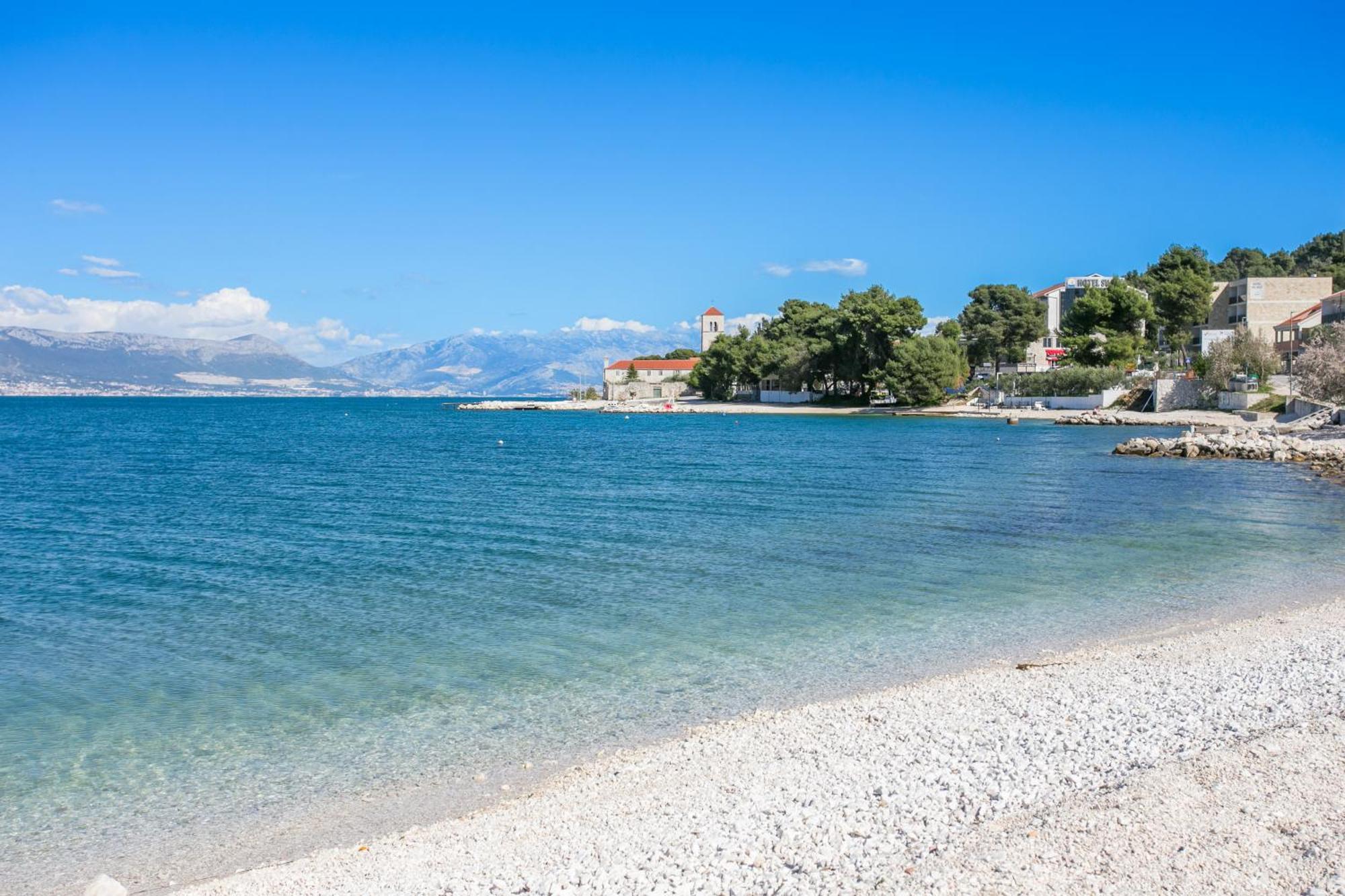 Apartments By The Sea Mastrinka, Ciovo - 4836 Trogir Buitenkant foto